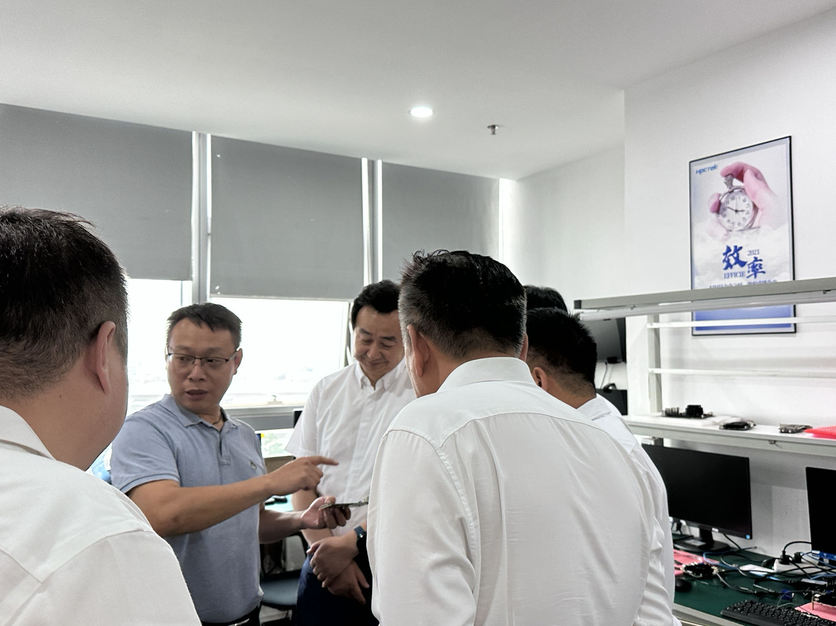 熱烈歡迎陜西省銅川市領導蒞臨我司參觀指導(圖5) 熱烈歡迎陜西省銅川市領導蒞臨我司參觀指導(圖5)