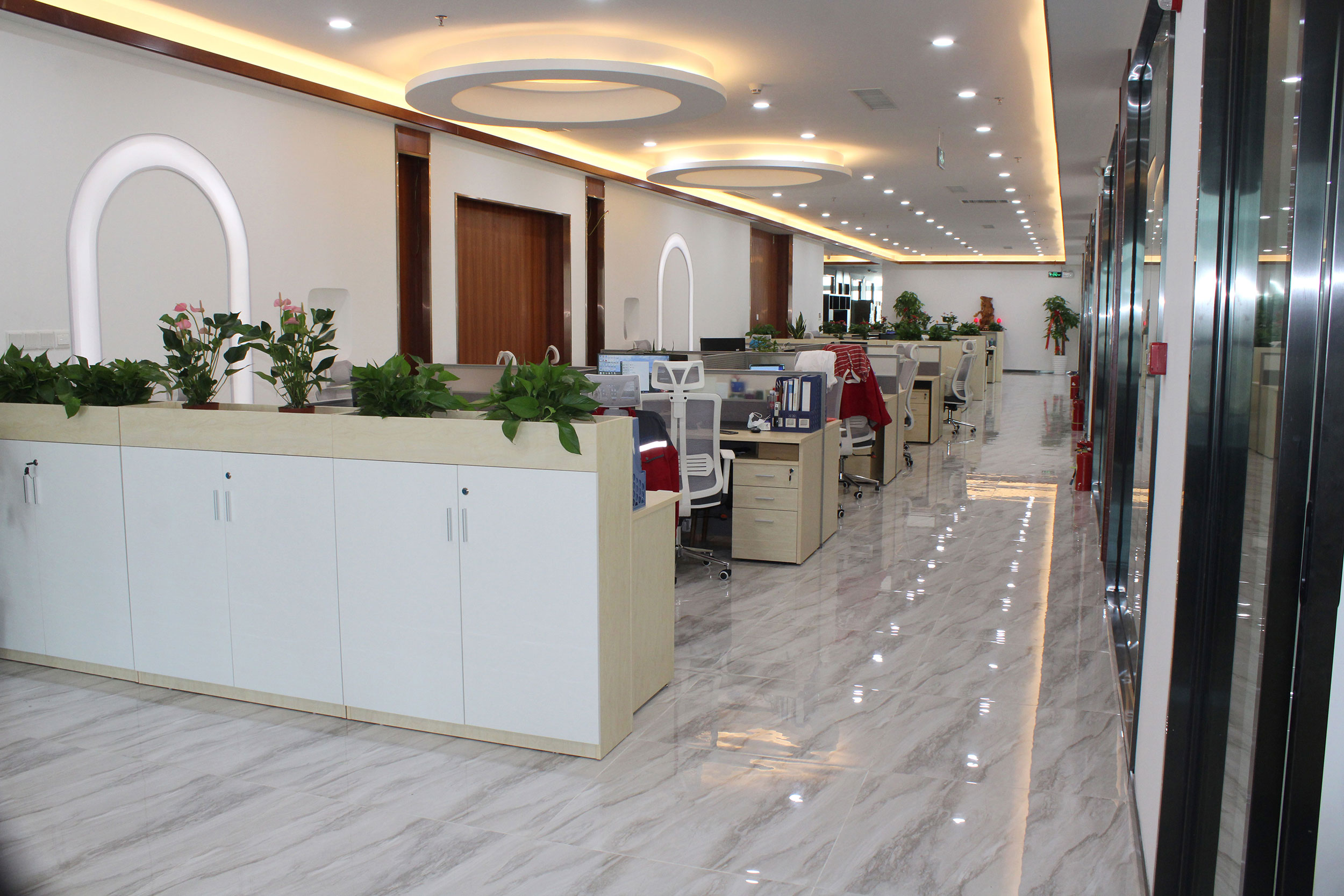 熱烈祝賀廣州高能計算機喜遷新址 氣象更新,砥礪前行 熱烈祝賀廣州高能計算機喜遷新址 氣象更新,砥礪前行